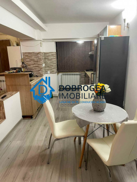 E3- 4 CAMERE DECOMANDAT ETAJ 3, CENTRALA GAZ