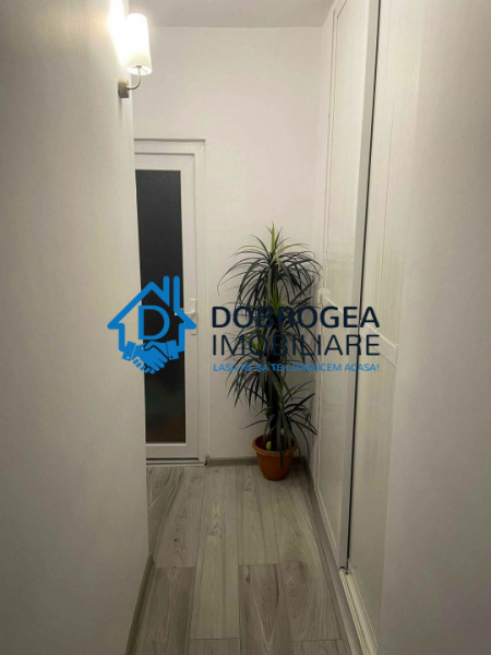 E3- 4 CAMERE DECOMANDAT ETAJ 3, CENTRALA GAZ