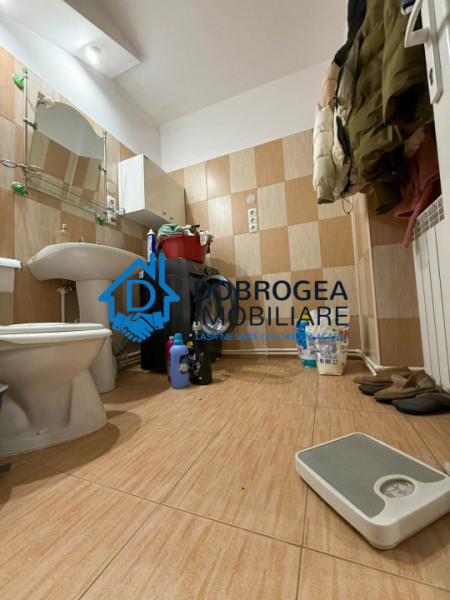 E3- 4 CAMERE DECOMANDAT ETAJ 3, CENTRALA GAZ