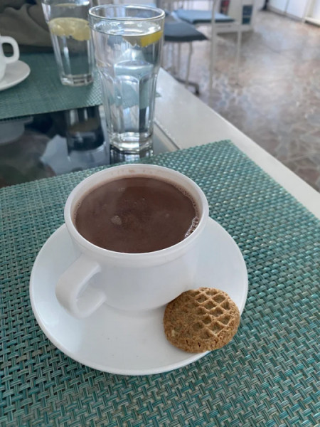  Oportunitate Premium – Tavernă Grecească Autentică, Afacere la Cheie