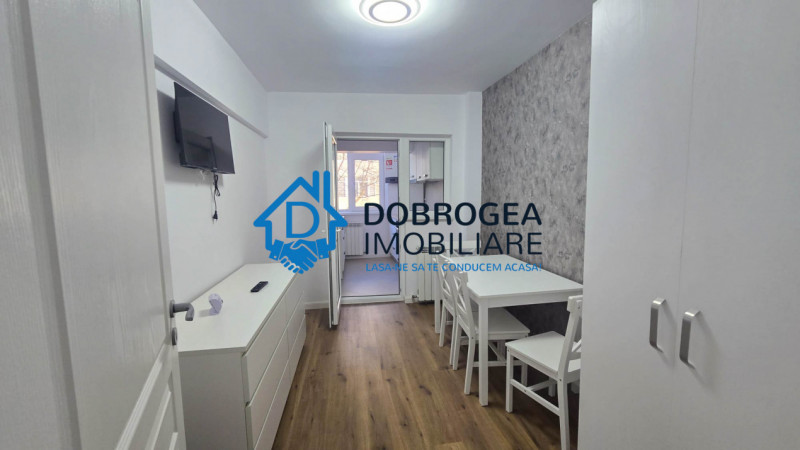 STRADA VICTORIEI-2 CAMERE  ,ETAJ 2 ,CENTRALA GAZ,TOTUL NOU