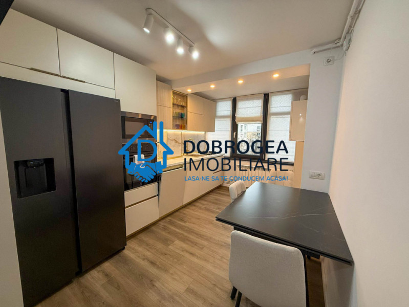 E3- 3 camere, etaj 2, renovat integral, ultramodern 