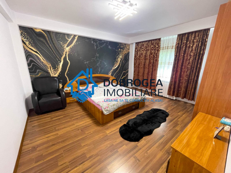 ZONA 9 MAI-  CASA VILA D+P+E1+E2+M   