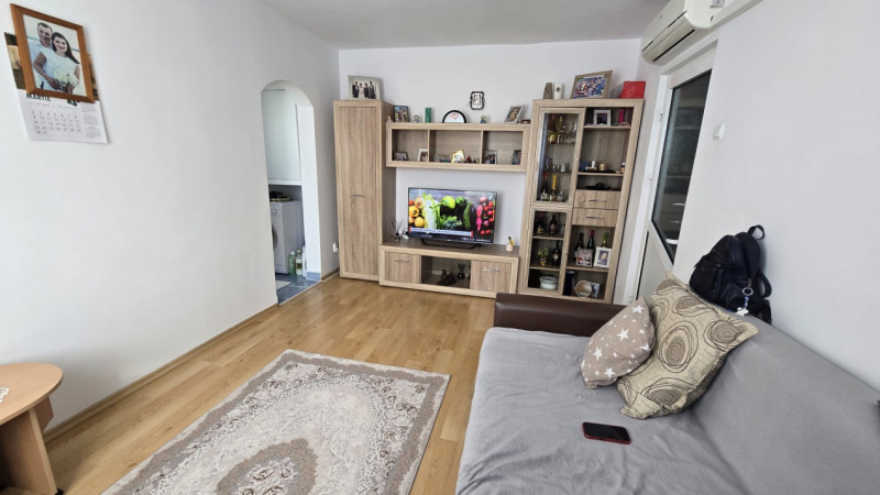 ZONA ETERNITATII- 2 CAMERE, CENTRALA GAZ, MOBILAT