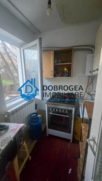 23 AUGUST-APARTAMENT 3 CAMERE 