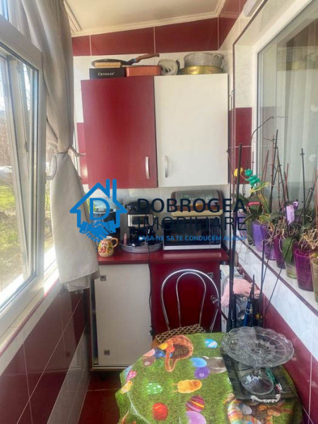  ZONA CENTRALA- APARTAMENT DE 2 CAMERE, PARTER, CENTRALA GAZ