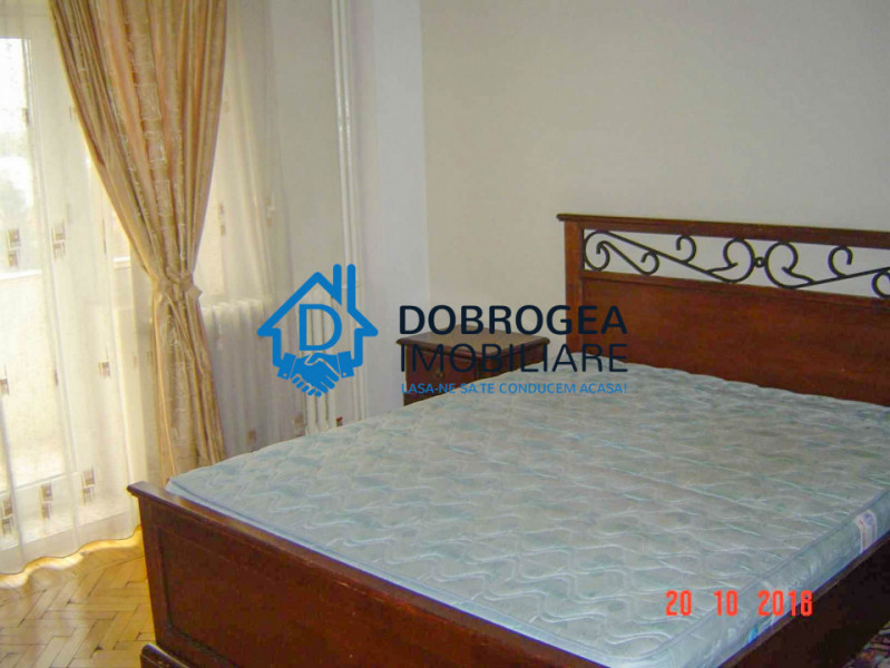 STRADA BABADAG - 3 CAMERE DECOMANDAT,  SUPRAFATA 87 MP, CENTRALA GAZ