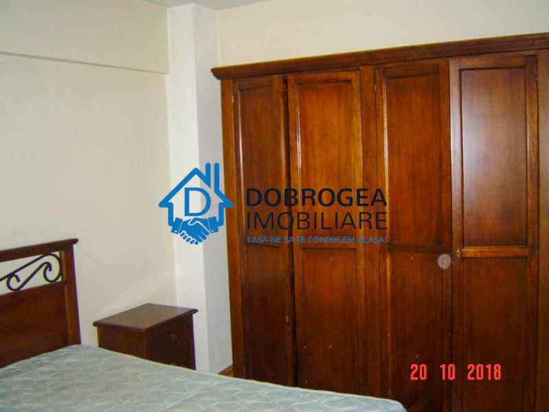 STRADA BABADAG - 3 CAMERE DECOMANDAT,  SUPRAFATA 87 MP, CENTRALA GAZ