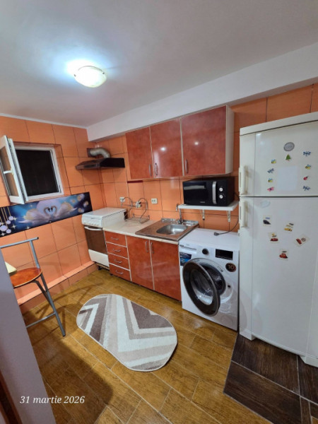 23 AUGUST-APARTAMENT 2 CAMERE , PARTER
