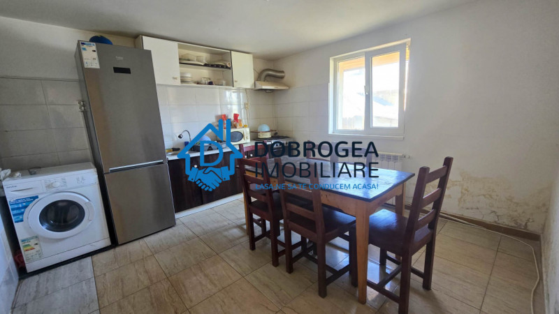 APARTAMENT IN VILA, DE INCHIRIAT, ETAJ 1 ,PRETABIL MUNCITORI