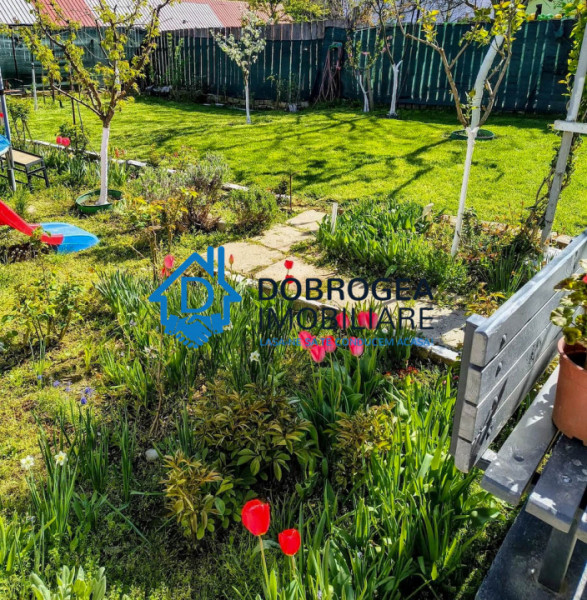 CASA 5 CAMERE , SUPRAFATA TOTALA 90 MP , TEREREN 512 MP, DESCHIDERE  15 ML