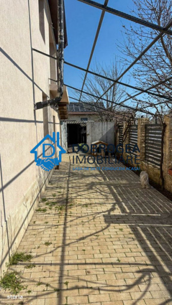 SOMOVA- CASA  P+1+M , SUPRAFATA 200 MP, TEREN 640 MP