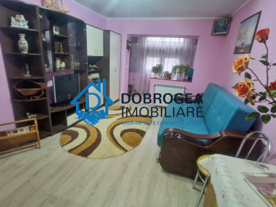 STRADA BABADAG - 2 CAMERE DECOMANDAT, 52 MP, ETAJ 2 ,CENTRALA GAZ