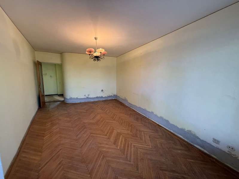 Ultraventral -2 camere, vedere Piata Civica, etaj 1, 2 balcoane