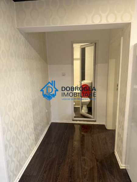 GAVRIOV CORNELIU -2 CAMERE DECOMANDAT, ETAJ 3