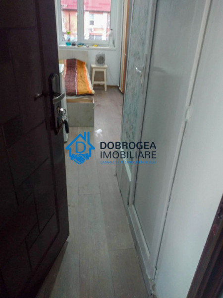 GARSONIERA , ETAJ 1,  BAIE PROPRIE  ,SUPRAFATA 11 MP .