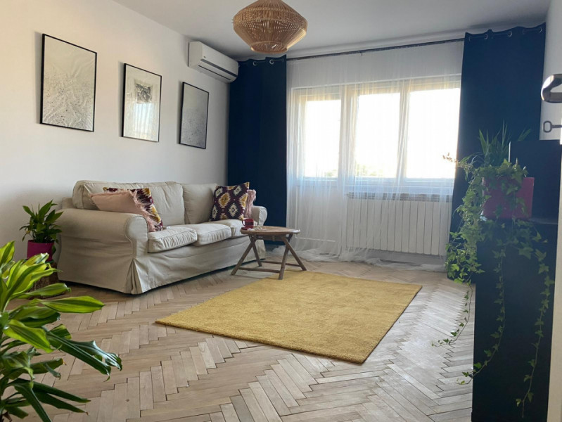 Ultracentral - Strada Babadag, 3 camere, etaj 3, mobilat/utilat