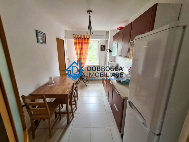 SPITALULUI- 2 CAMERE DECOMANDAT , CENTRALA GAZ ,ETAJ 2