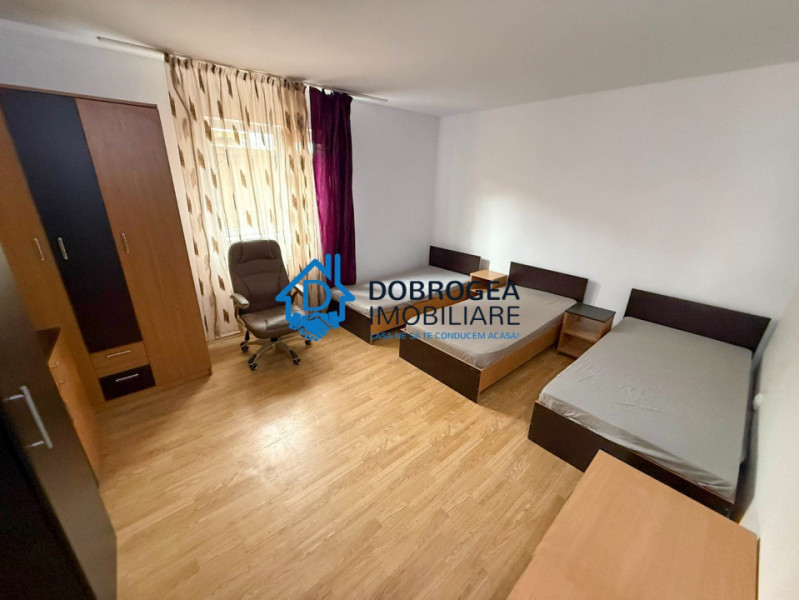 Dallas- Casă P+1+M pentru muncitori | 30 locuri cazare | 2 bucatarii, curte