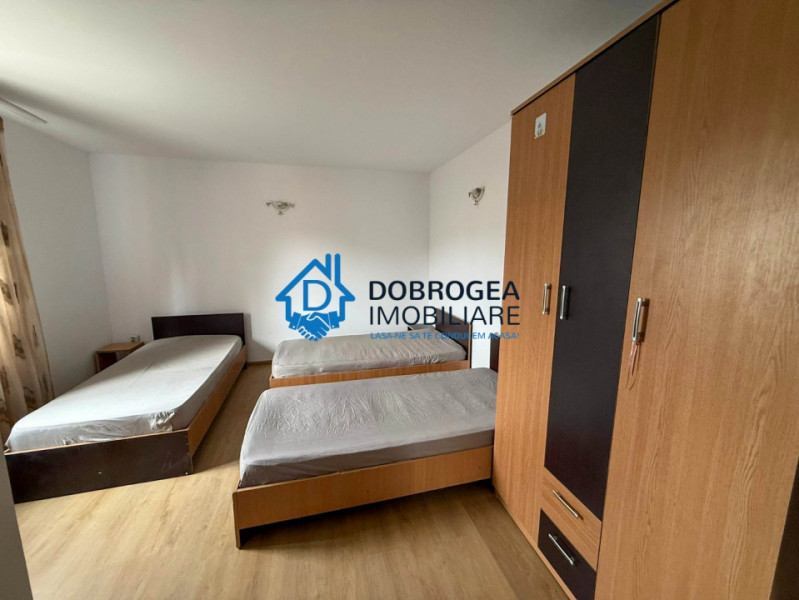 Dallas- Casă P+1+M pentru muncitori | 30 locuri cazare | 2 bucatarii, curte