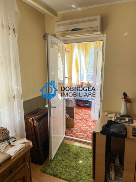 C5-  2 CAMERE DECOIMANDAT ,ETAJ 1, CENTRALA GAZ