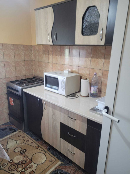 ORAS BABADAG-2 CAMERE DECOMANDAT