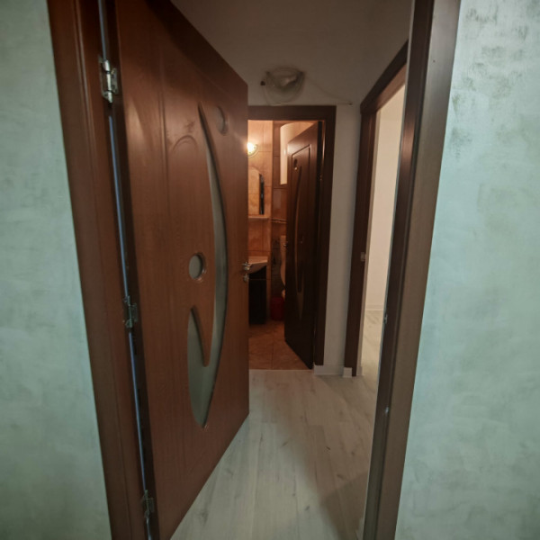 Alunisului- zona Marinarul, 2 camere, etaj 2, renovat