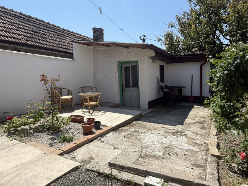 Ultracentral, casa individuala cu teren 387 mp, centrala gaz
