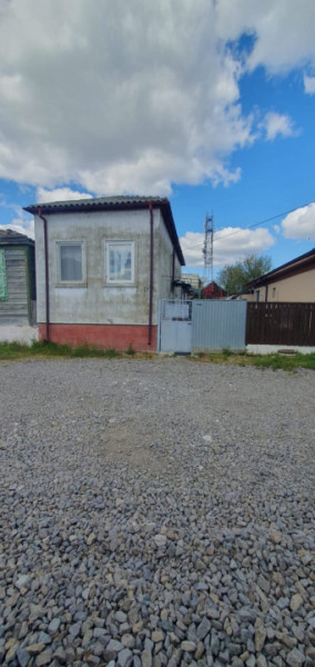 SULINA-CASA 4 CAMERE ,TEREN 132 MP