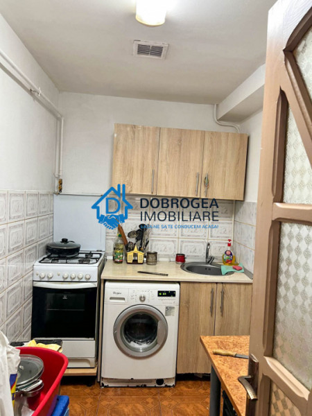 ZONA CENTRALA-CASA 2 CAMERE, BUCATARIE,BAIE