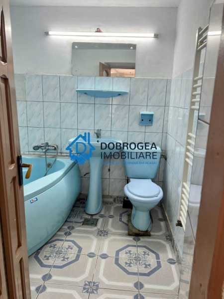 ZONA CENTRALA-CASA 2 CAMERE, BUCATARIE,BAIE