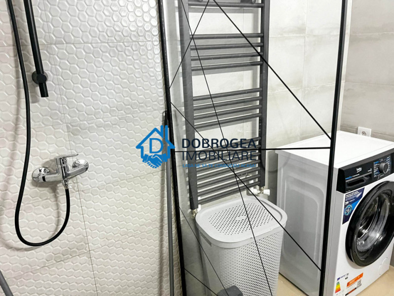 BLOC NOU -APARTAMENT CU 2  CAMERE,TREASA, LOC PARCARE ,TOTUL NOU