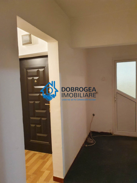 ZONA BOEMA-2 CAMERE DECOMANDAT ,ETAJ 3