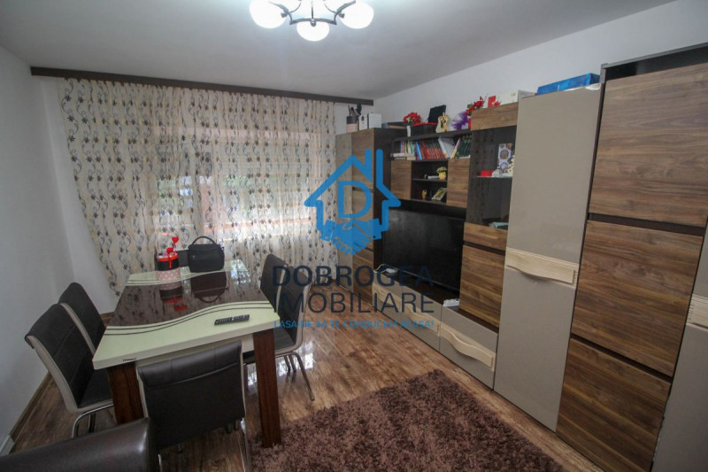 E3, 2 camere, 60 mp, etaj 1, renovat, centrala termica, AC