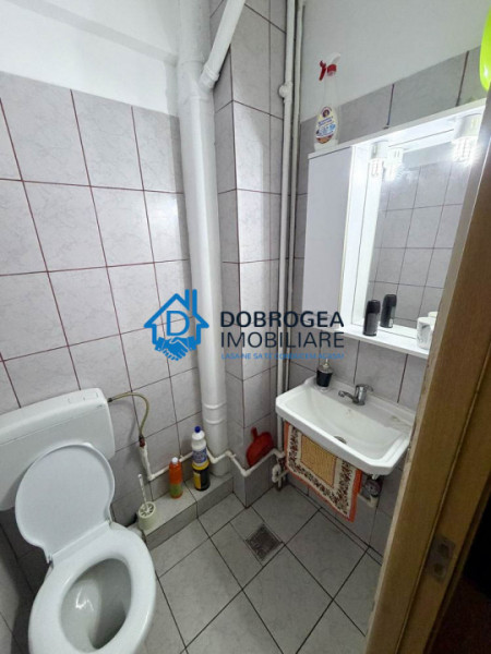 GARSONIERA  CF 3, ETAJ 3, BAIE PROPRIE