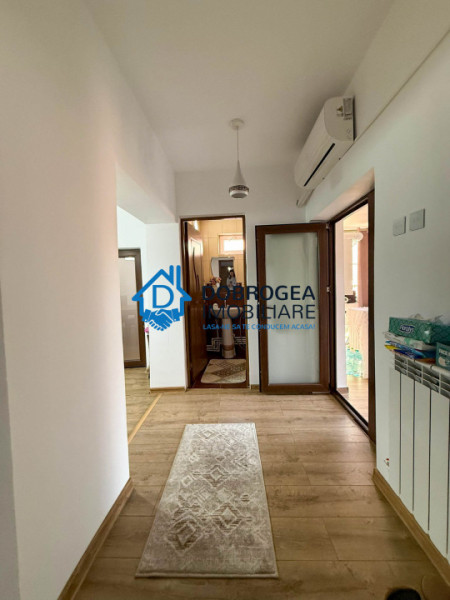 ZONA ULTRACENTRALA-CASA 4 CAMERE , TEREN 228 MP, CENTRALA GAZ