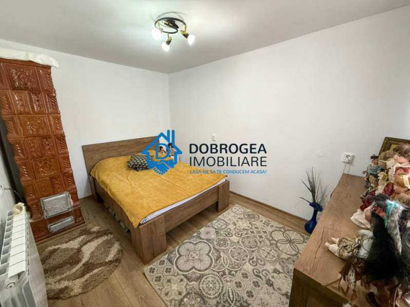 ZONA ULTRACENTRALA-CASA 4 CAMERE , TEREN 228 MP, CENTRALA GAZ