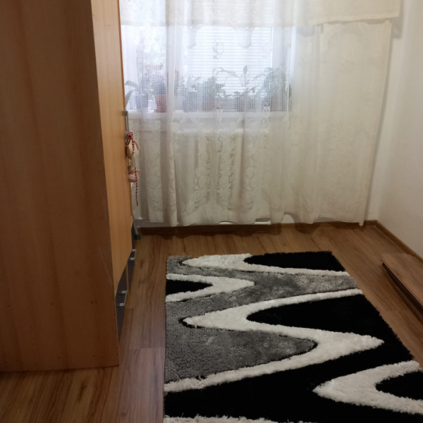 23 AUGUST-APARTAMENT 2 CAMERE , ETAJ 3