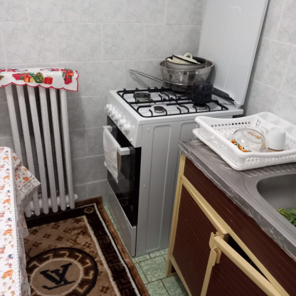 23 AUGUST-APARTAMENT 2 CAMERE , ETAJ 3
