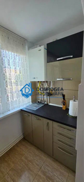 E3- 2 CAMERE DECOMANDAT ETAJ 1,  CENTRALA GAZ, MOBILAT SI UTILAT