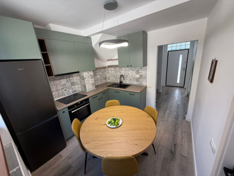 Ultracentral - vila P+1, renovata, totul nou