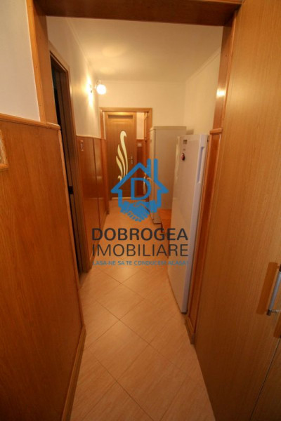 E3, 3 camere, etaj, 1, 70 mp, centrala pe gaz, mobilat