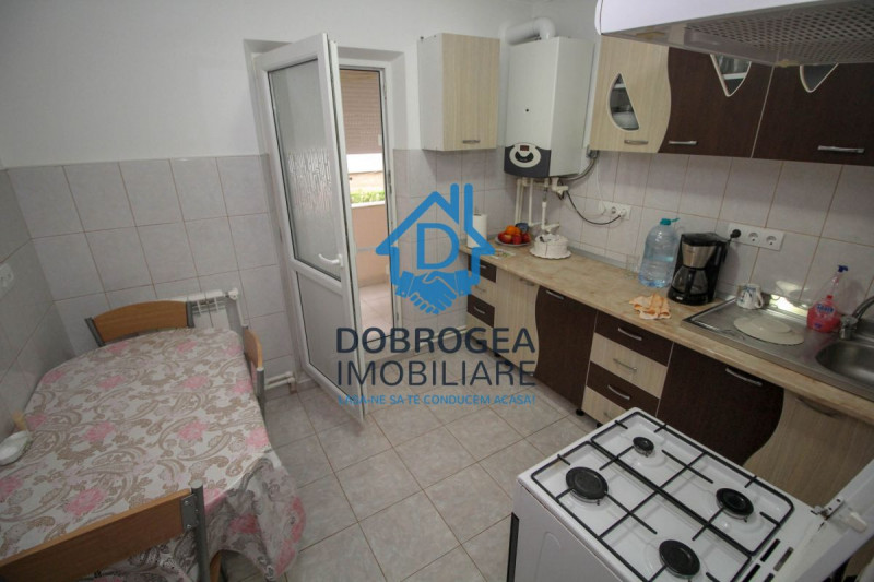 E3, 3 camere, etaj, 1, 70 mp, centrala pe gaz, mobilat