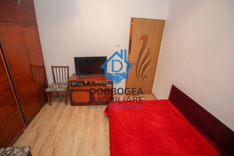 E3, 3 camere, etaj, 1, 70 mp, centrala pe gaz, mobilat