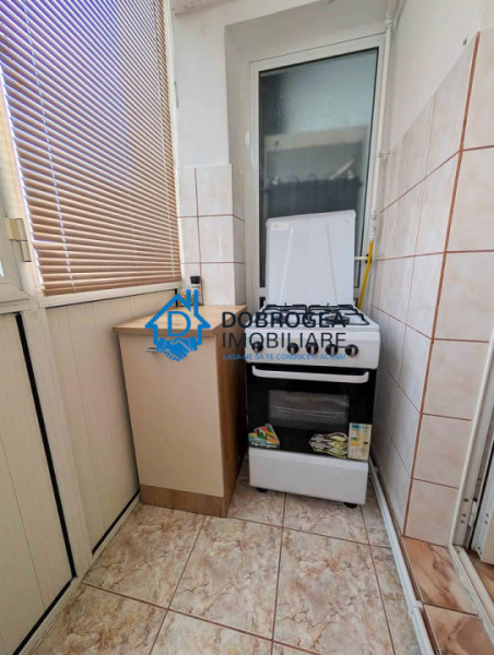 SABINEOR- 3 CAMERE DECOMANDAT ,CENTRALA GAZ