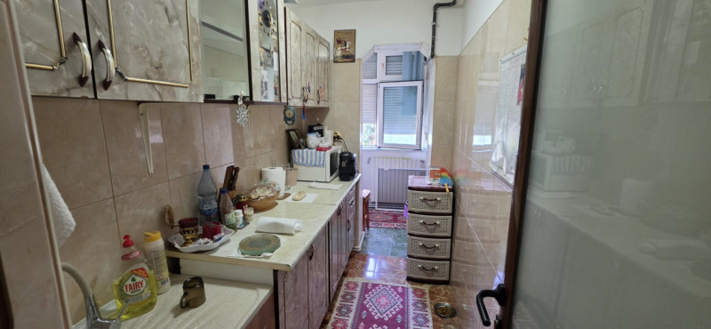 23 AUGUST-APARTAMENT 2 CAMERE , CENTRALA GAZ, ETAJ 3