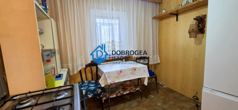 E3- 2 CAMERE DECOMANDAT ,ETAJ 1