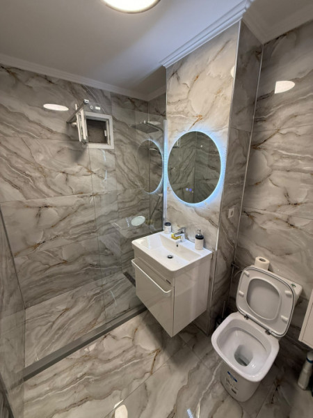Faleza, 2 camere, vedere panoramica spre Dunare, totul nou, renovat integral