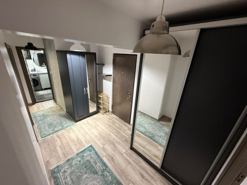 1848-3 camere, et 2, mobilat/ utilat modern, parcare, centrala gaz