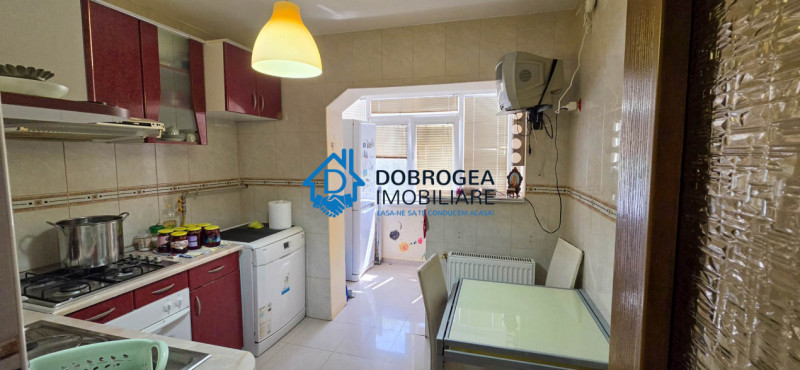 E3- 3 CAMERE DECOMANDAT ETAJ 2,   CENTRALA GAZ
